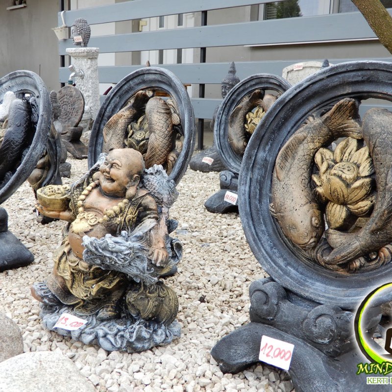 Mindent 'Is' kerti dekoráció 04